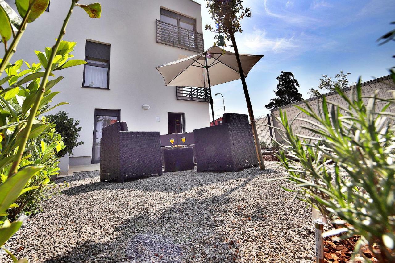 Studio Apartment Ada 2 Rijeka Exterior foto
